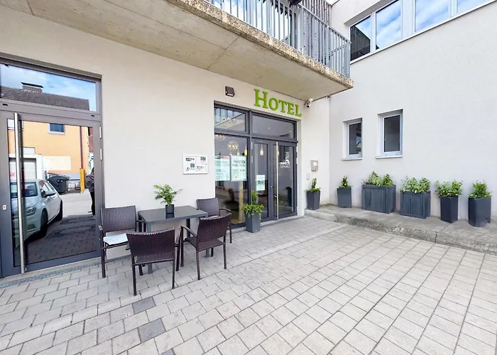 Ξενοδοχείο Stadthotel Und Restaurant Am Tirschenreuth